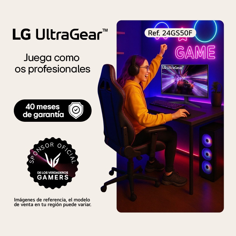 Persona frente a un Monitor Gamer UltraGear